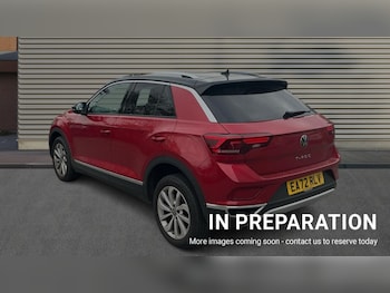 Used Volkswagen T-Roc 2023 for sale - 76067110: Photo