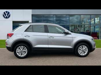 Used Volkswagen T-Roc 2024 for sale - 75021616: Photo