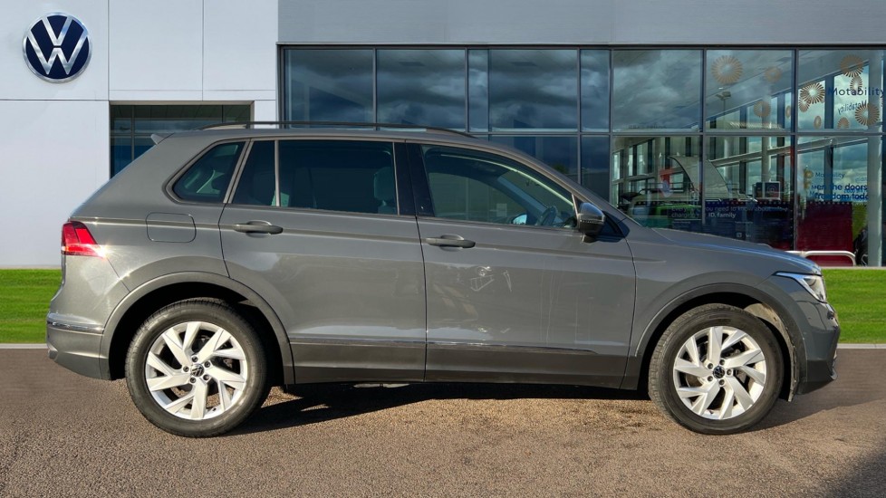 Used Volkswagen Tiguan 2022 for sale - 76873488: Photo 4