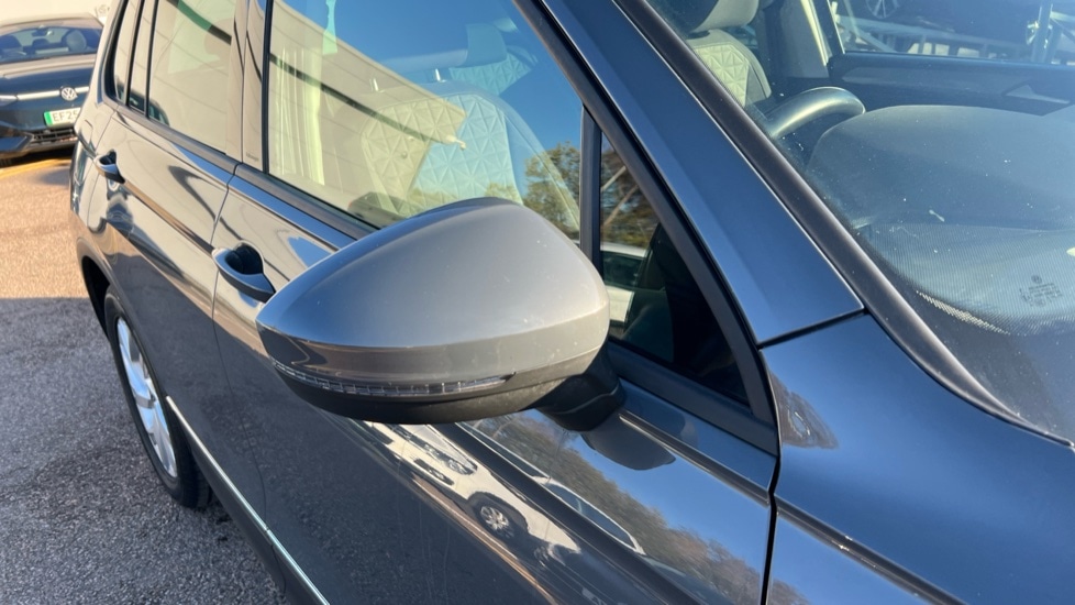 Used Volkswagen Tiguan 2022 for sale - 76873488: Photo 42