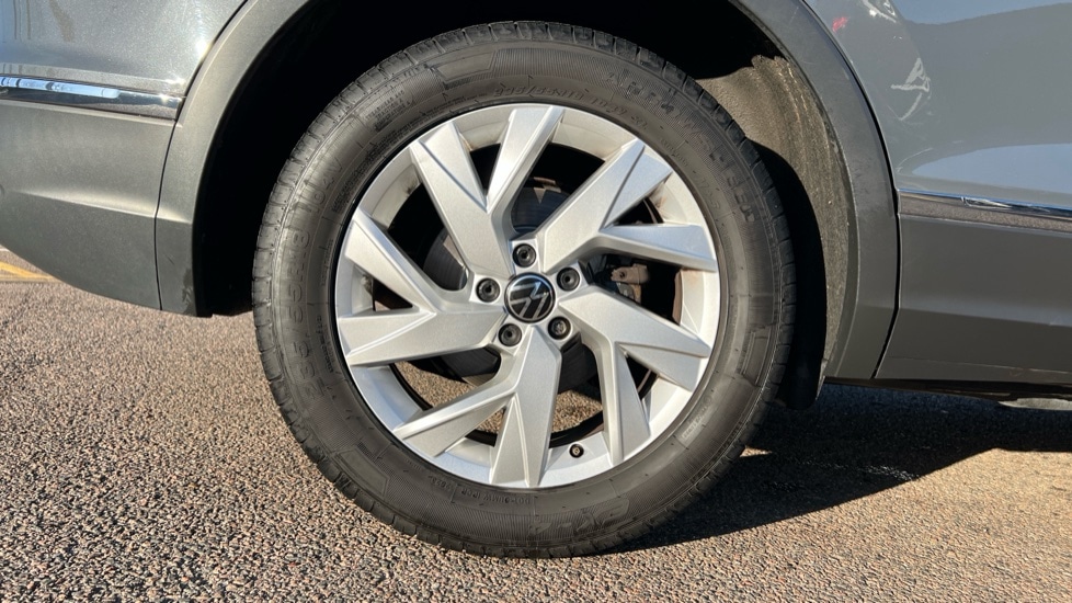 Used Volkswagen Tiguan 2022 for sale - 76873488: Photo 5