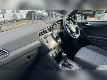 Used Volkswagen Tiguan 2020 for sale - 76533988: Photo