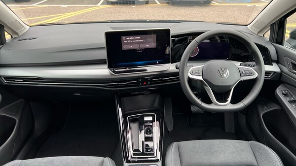 Used Volkswagen Golf 2025 for sale - 76328158: Photo 12