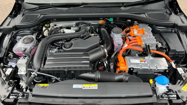 Used Volkswagen Golf 2025 for sale - 76328158: Photo 17