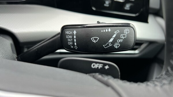 Used Volkswagen Golf 2025 for sale - 76328158: Photo 32