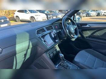 Used Volkswagen Tiguan 2020 for sale - 76873174: Photo