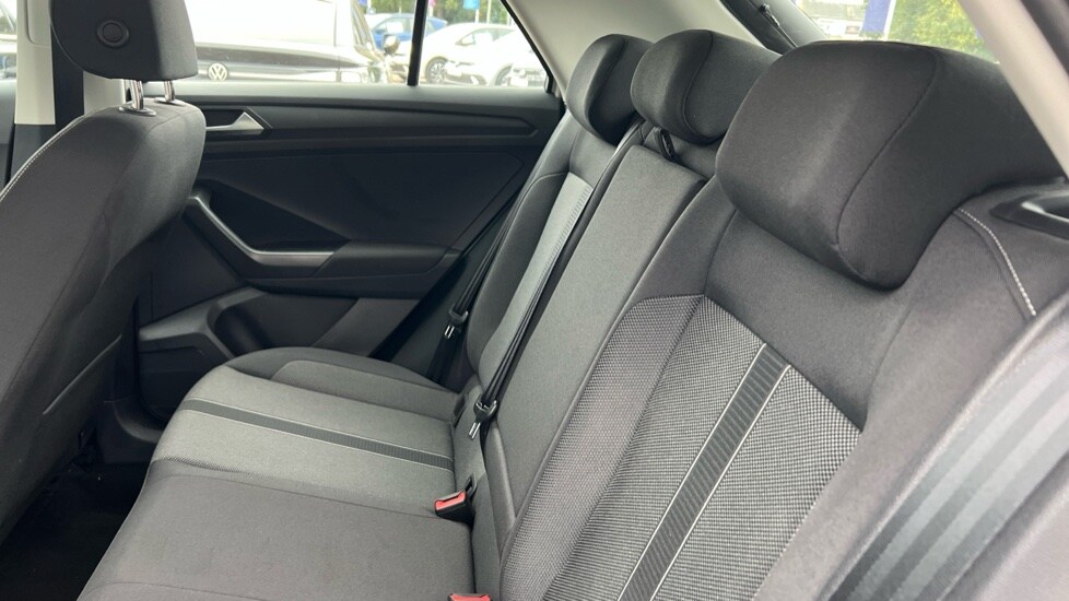 Used Volkswagen T-Roc 2023 for sale - 76096057: Photo 15