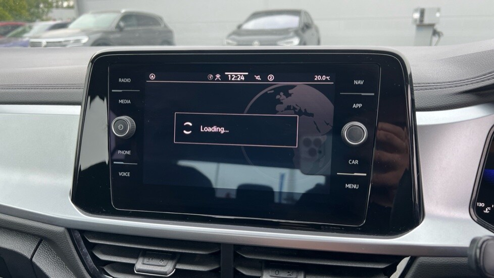 Used Volkswagen T-Roc 2023 for sale - 76096057: Photo 21