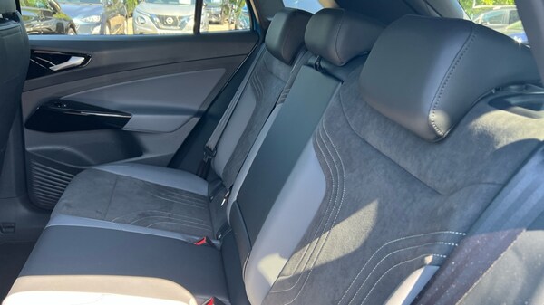 Used Volkswagen ID.4 2024 for sale - 75151136: Photo 15
