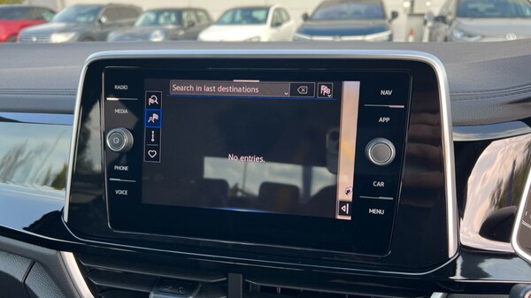 Used Volkswagen T-Roc 2025 for sale - 76328119: Photo 21