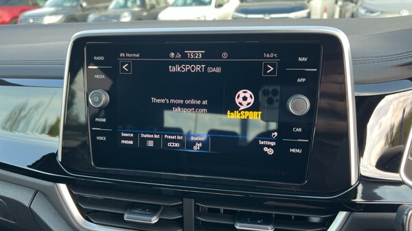 Used Volkswagen T-Roc 2025 for sale - 76328119: Photo 25