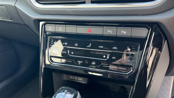 Used Volkswagen T-Roc 2025 for sale - 76328119: Photo 47