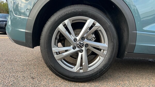 Used Volkswagen T-Roc 2025 for sale - 76328119: Photo 5