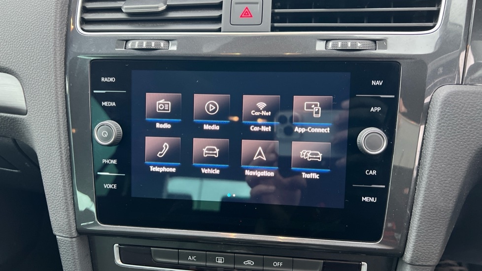 Used Volkswagen Golf 2019 for sale - 76428128: Photo 24