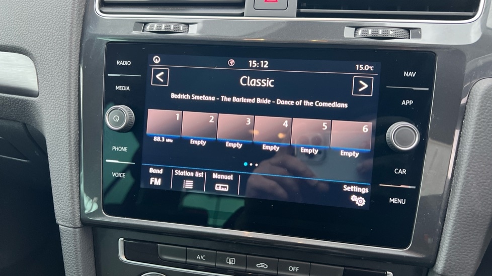 Used Volkswagen Golf 2019 for sale - 76428128: Photo 25