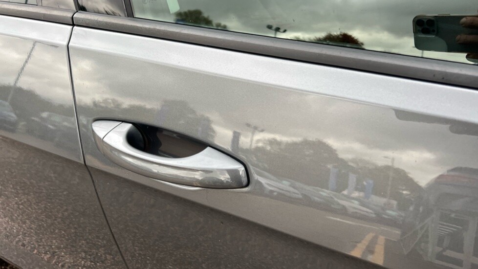 Used Volkswagen Golf 2019 for sale - 76428128: Photo 43