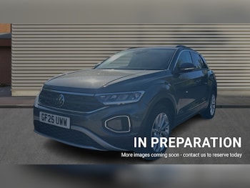 Used Volkswagen T-Roc 2025 for sale - 76161312: Photo