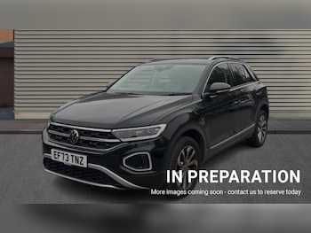 Used Volkswagen T-Roc 2024 for sale - 76297618: Photo 3
