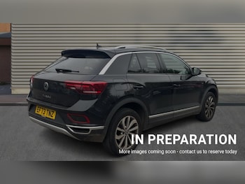 Used Volkswagen T-Roc 2024 for sale - 76297618: Photo 4
