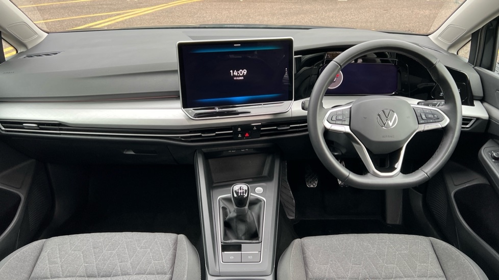 Used Volkswagen Golf 2024 for sale - 77057785: Photo 12