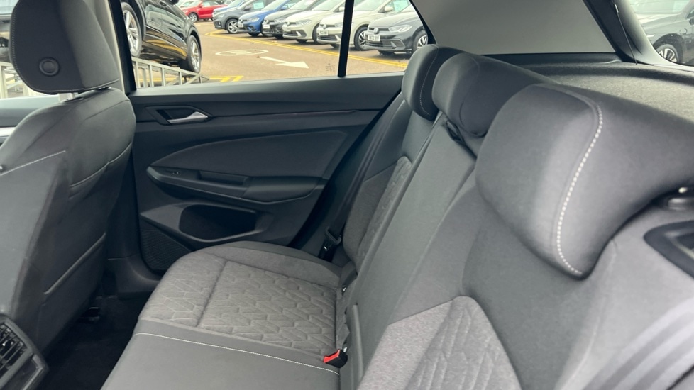 Used Volkswagen Golf 2024 for sale - 77057785: Photo 15