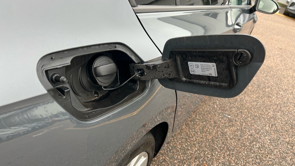 Used Volkswagen Golf 2024 for sale - 77057785: Photo 29