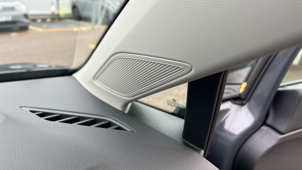 Used Volkswagen Golf 2024 for sale - 77057785: Photo 46