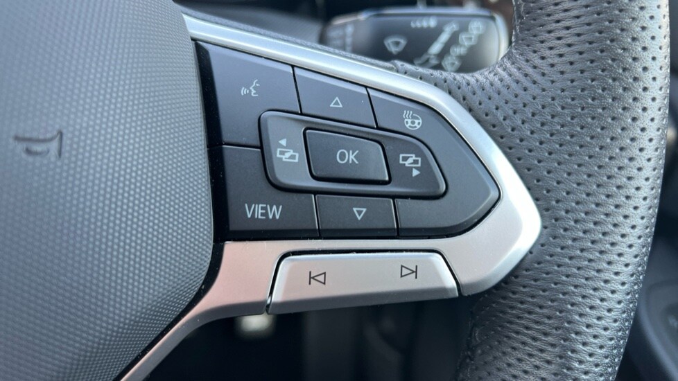 Used Volkswagen Golf 2025 for sale - 76977706: Photo 30