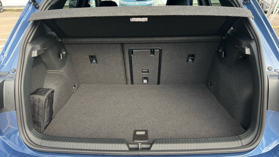 Used Volkswagen Golf 2025 for sale - 76873419: Photo 16