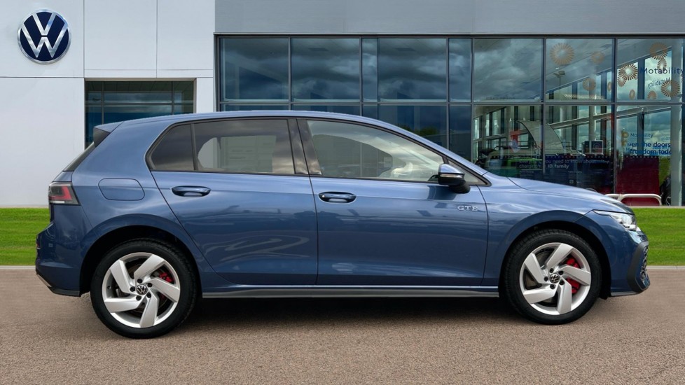 Used Volkswagen Golf 2025 for sale - 76873419: Photo 4