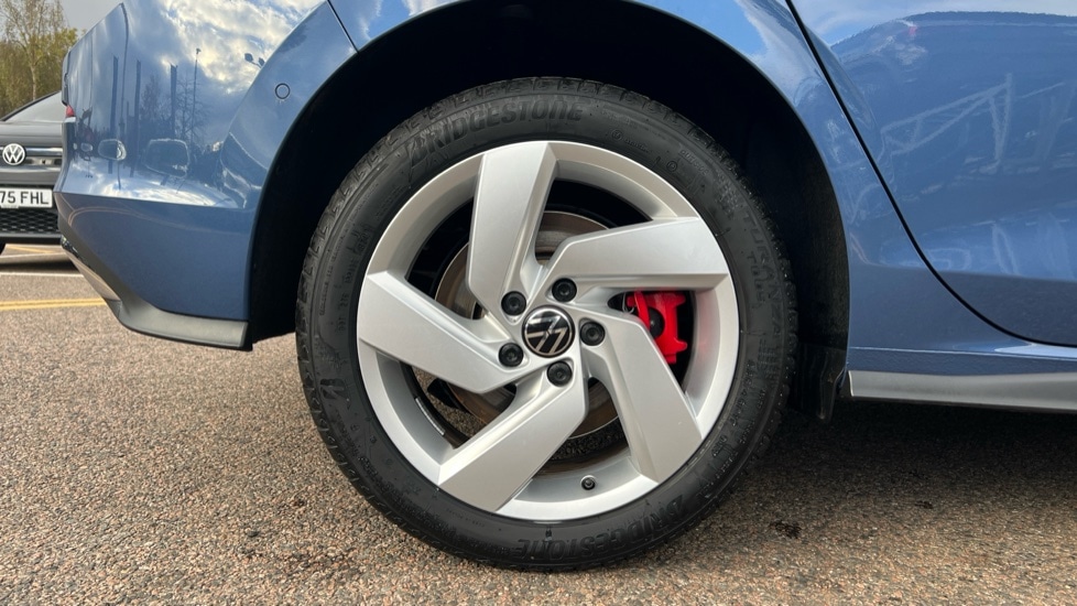 Used Volkswagen Golf 2025 for sale - 76873419: Photo 5