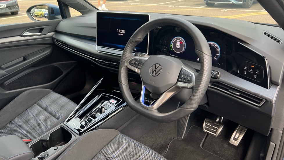 Used Volkswagen Golf 2025 for sale - 76873419: Photo 6