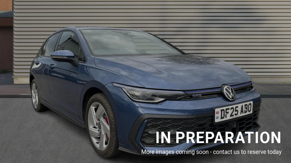 Used Volkswagen Golf 2025 for sale - 76479904: Photo 1