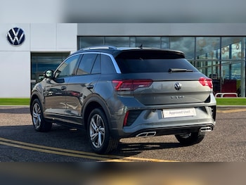 Used Volkswagen T-Roc 2025 for sale - 76874903: Photo