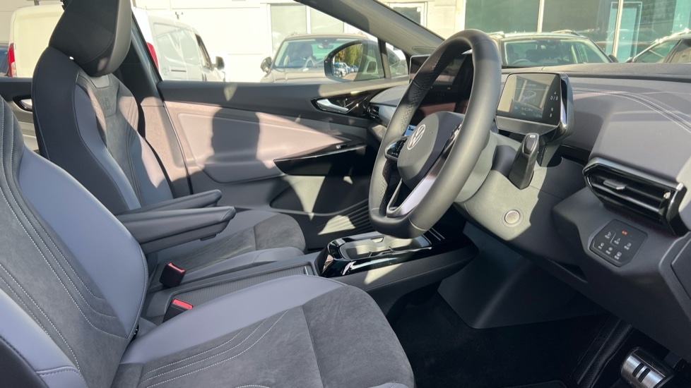 Used Volkswagen ID.5 2025 for sale - 76870236: Photo 26