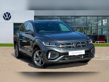 Used Volkswagen T-Roc 2025 for sale - 76870283: Photo