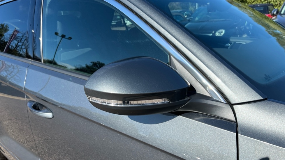 Used Volkswagen T-Roc 2025 for sale - 76870283: Photo 43