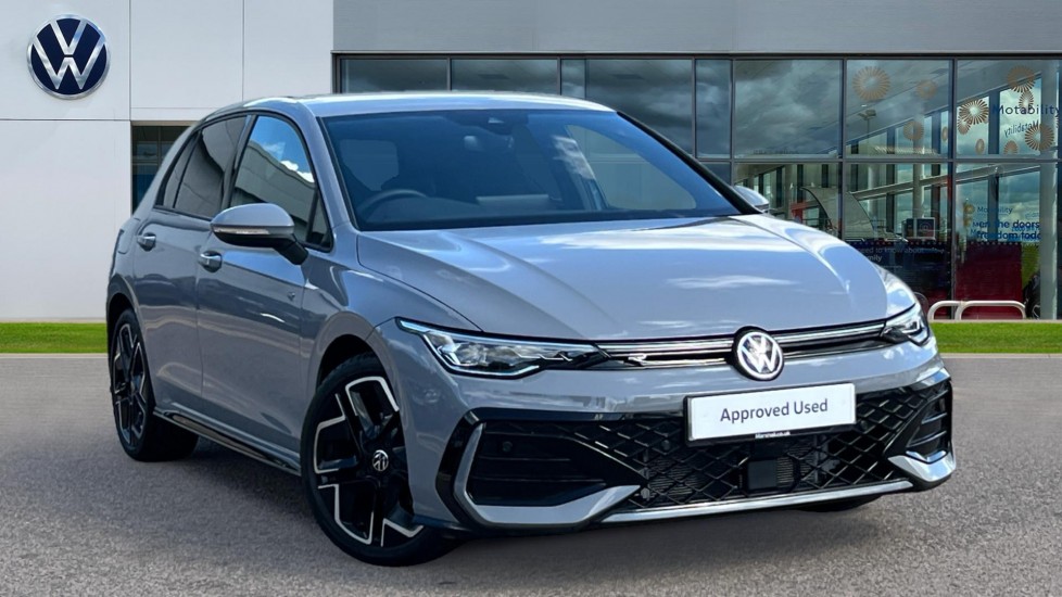 Used Volkswagen Golf 2024 for sale - 76074490: Photo 1