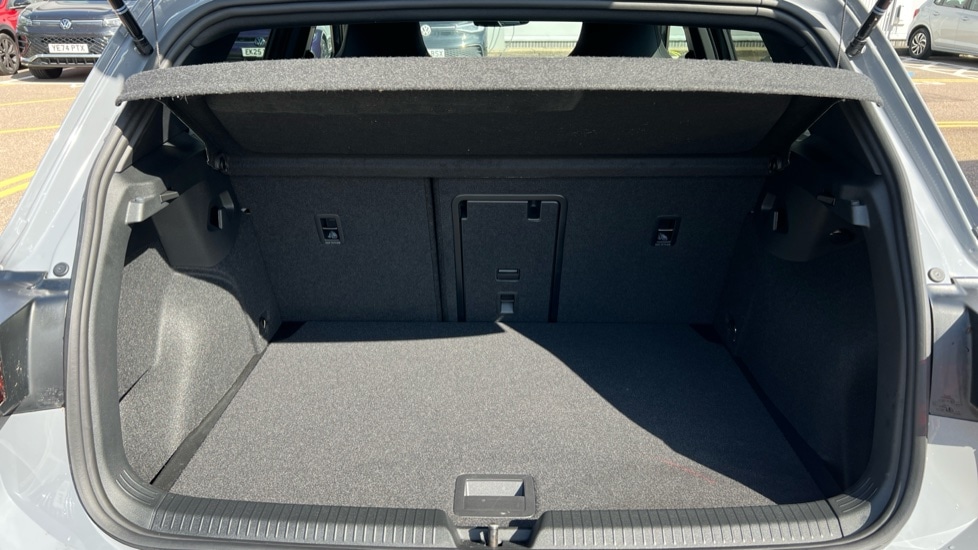 Used Volkswagen Golf 2024 for sale - 76074490: Photo 16