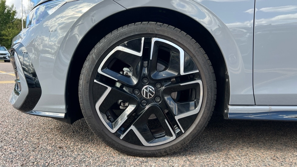 Used Volkswagen Golf 2024 for sale - 76074490: Photo 18