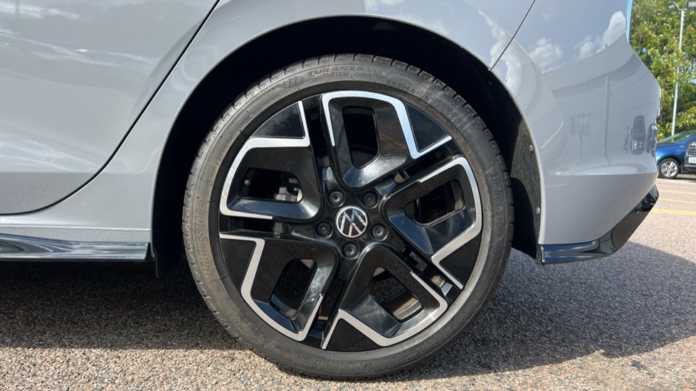 Used Volkswagen Golf 2024 for sale - 76074490: Photo 19