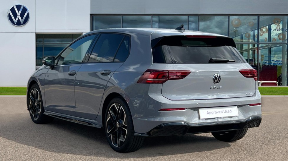 Used Volkswagen Golf 2024 for sale - 76074490: Photo 3