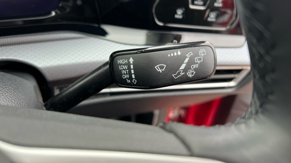 Used Volkswagen Golf 2022 for sale - 76154998: Photo 32