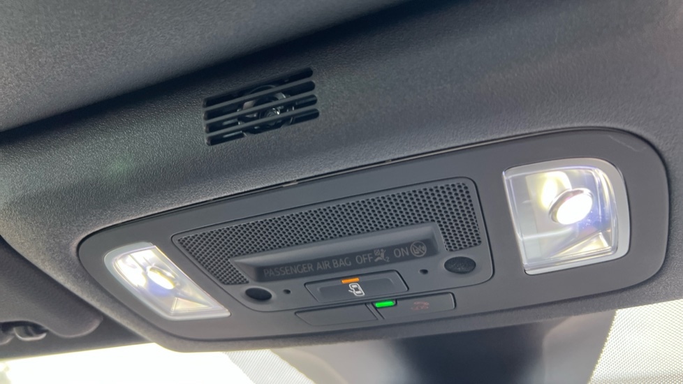 Used Volkswagen T-Roc 2024 for sale - 76873326: Photo 38