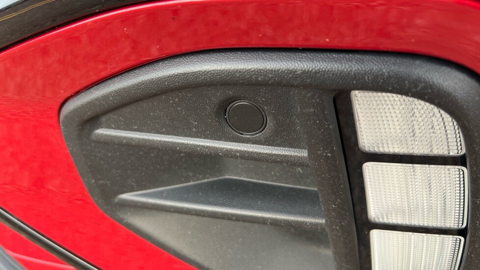 Used Volkswagen T-Roc 2024 for sale - 76873326: Photo 53