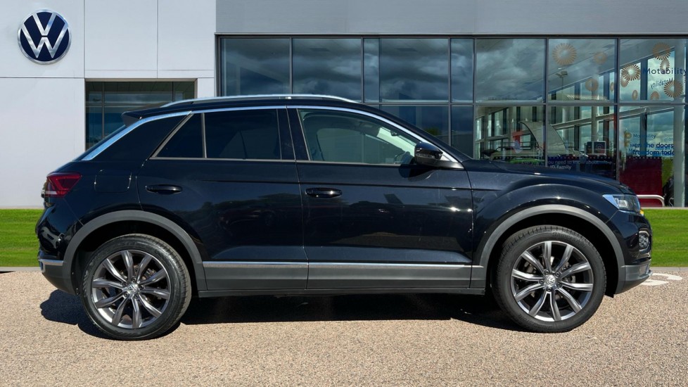 Used Volkswagen T-Roc 2018 for sale - 76190908: Photo 4