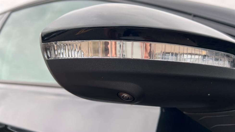 Used Volkswagen Golf 2025 for sale - 76870250: Photo 43