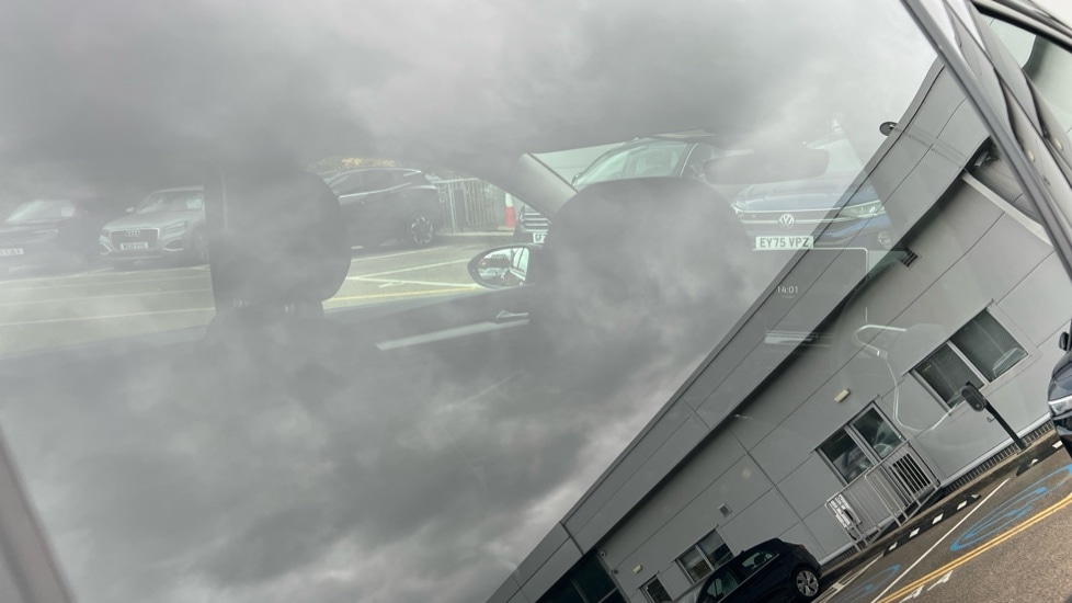 Used Volkswagen Golf 2025 for sale - 76870250: Photo 50