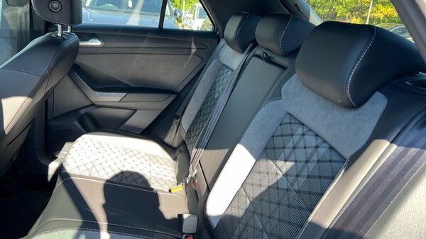 Used Volkswagen T-Roc 2025 for sale - 76328199: Photo 15