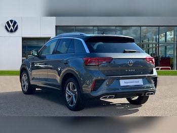 Used Volkswagen T-Roc 2025 for sale - 76328199: Photo 3